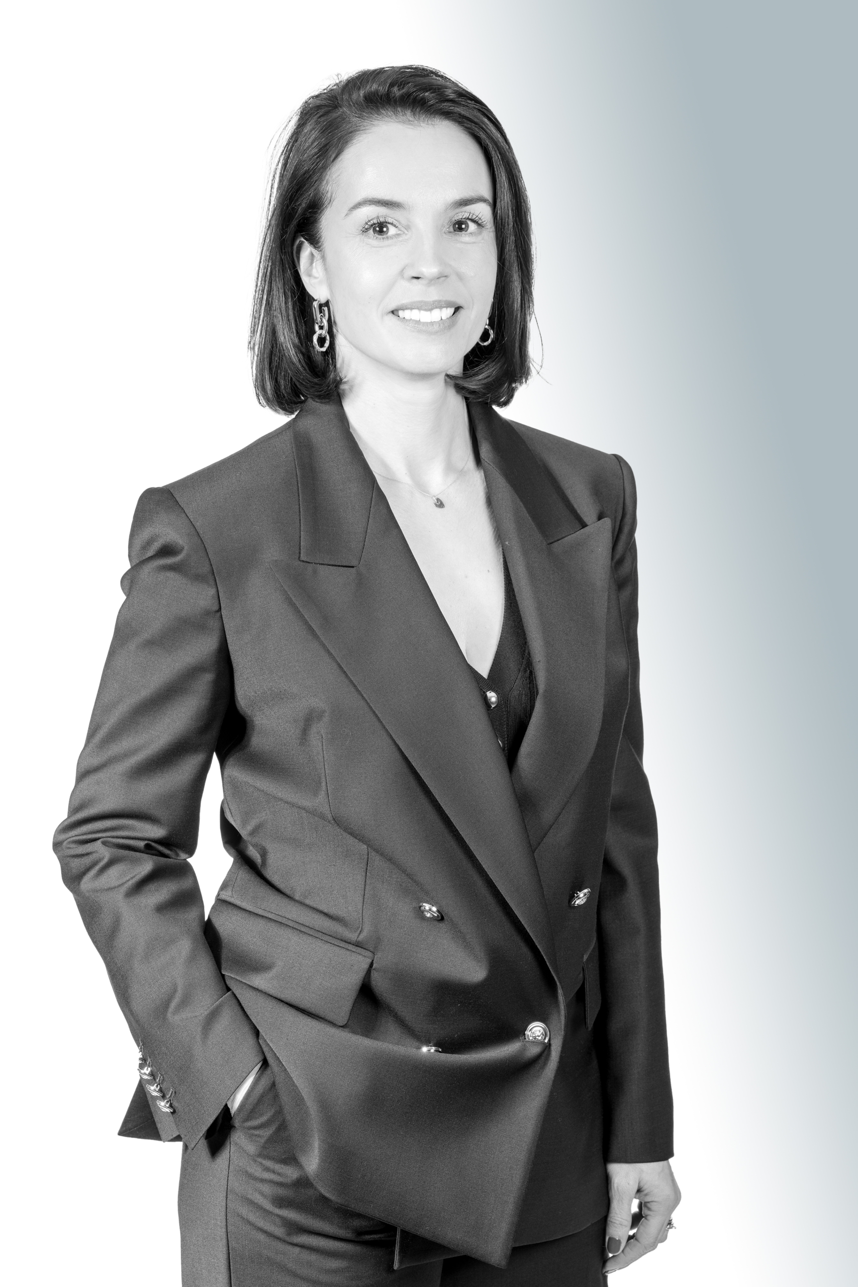 Ana LEON